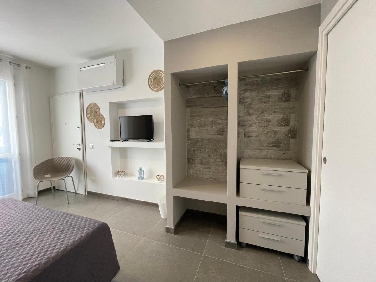 Cala Azzurra Macari Bed And Breakfast And Holidays House ภายนอก รูปภาพ