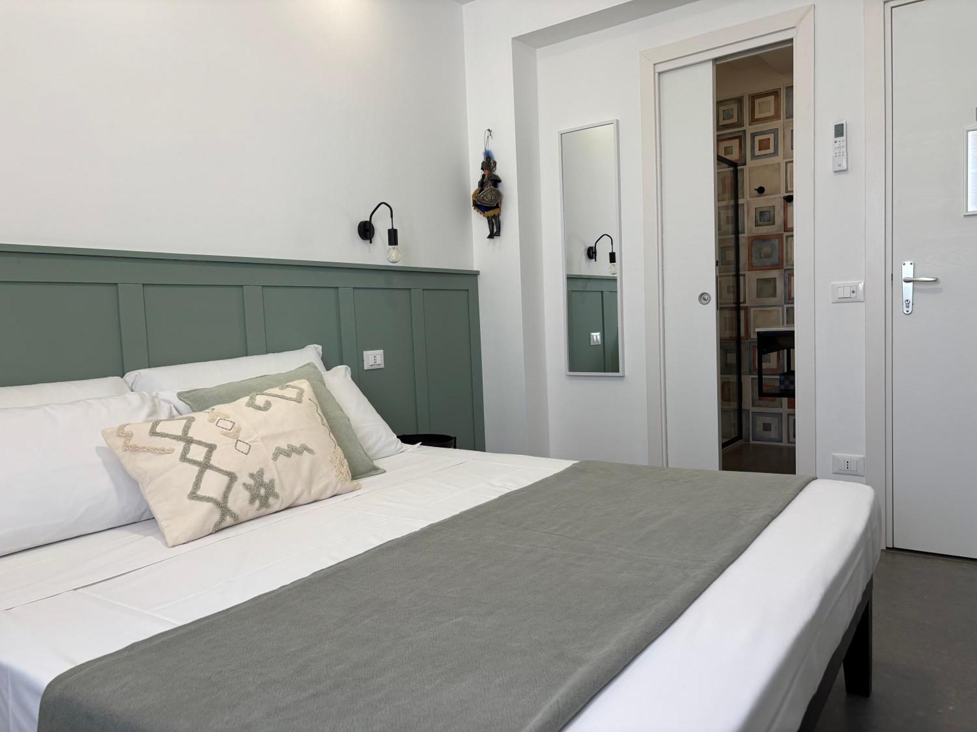 Cala Azzurra Macari Bed And Breakfast And Holidays House ภายนอก รูปภาพ